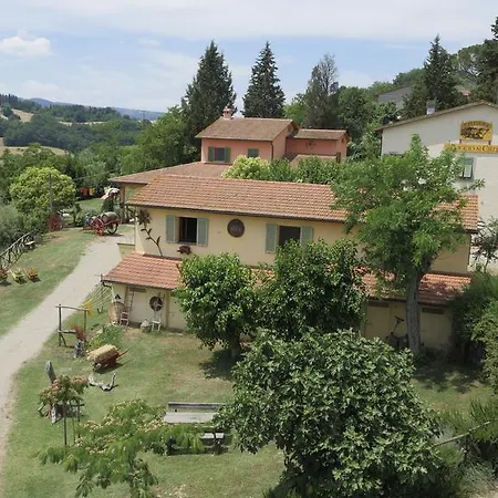 Agriturismo Podere Poggio Ai Cieli Farm stay *